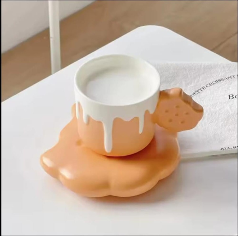 كوب بسكويت كوكيز بالكريمة