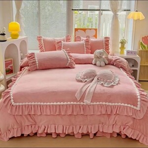 طقم مفارش اسرة مخملية (4قطع, مفرش , تلبيسة لحاف, قطعتين غطاء مخدة) زوجي