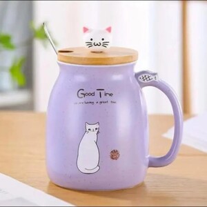 القطة المشاكسة